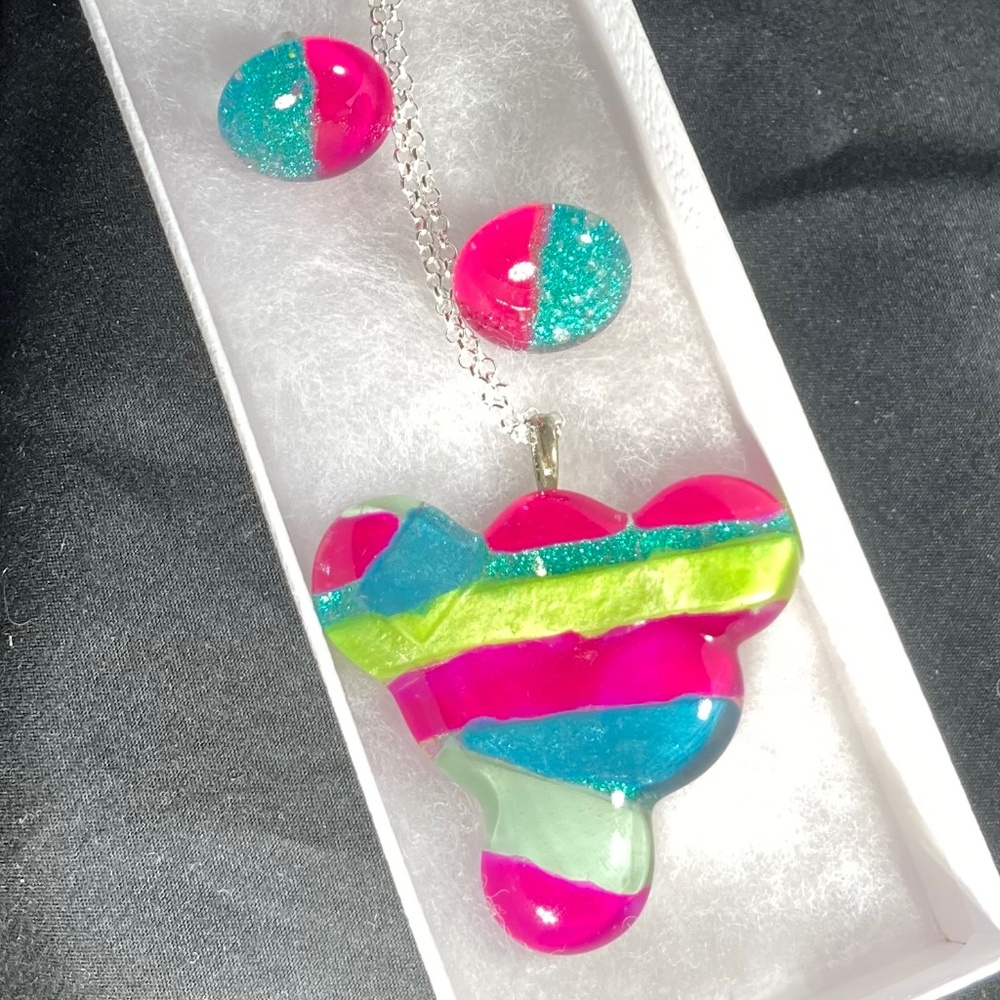 Fiesta Striped Fused Glass Pendant Necklace and Matching Button Earrings